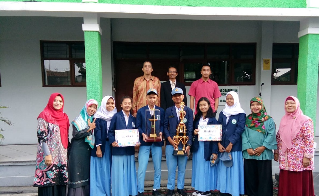 TIM RUKIBRA SMK YPF Bandung memborong Dua Gelar Juara